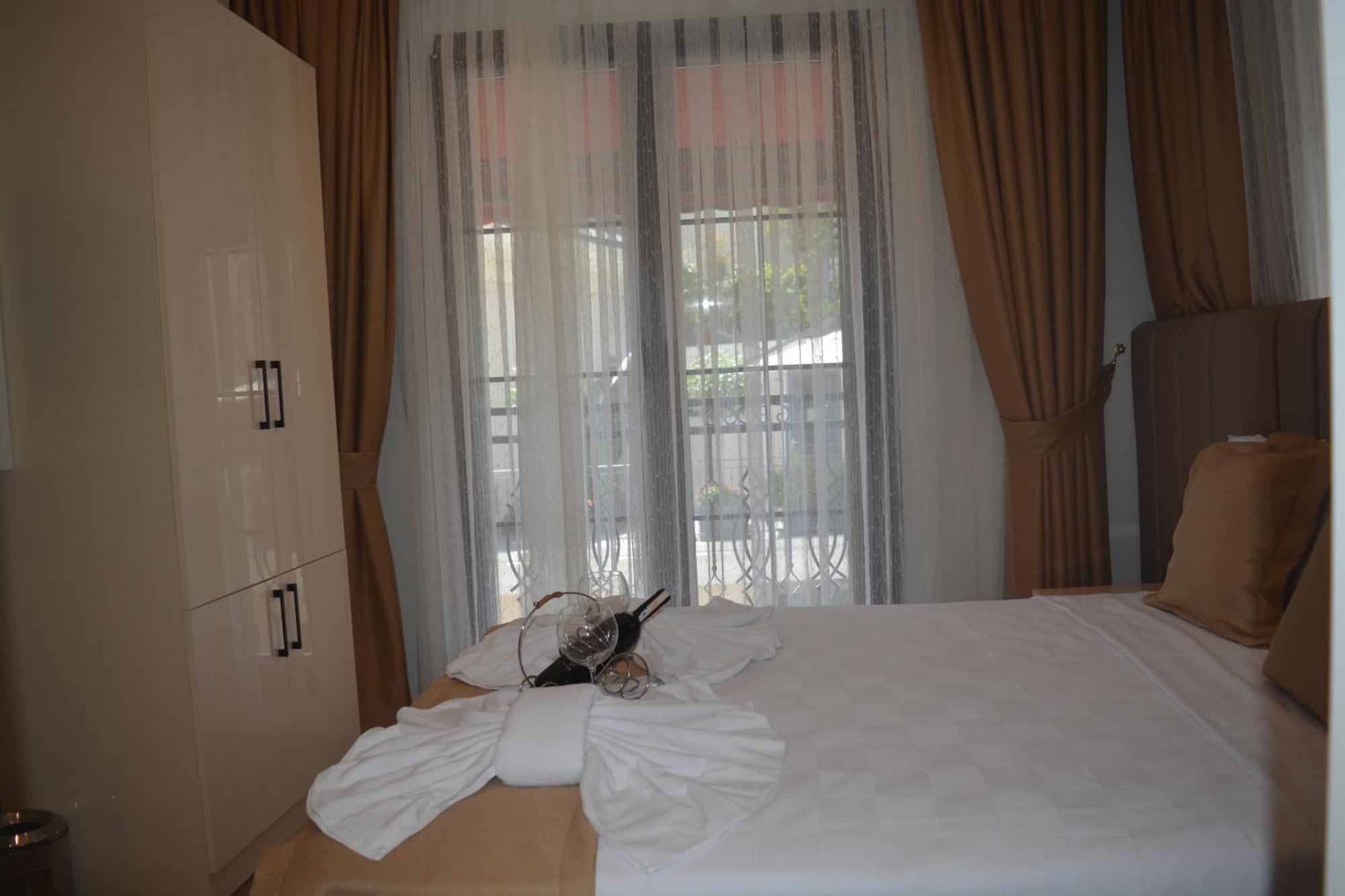 Garden Elisa Hotel Стамбул Экстерьер фото